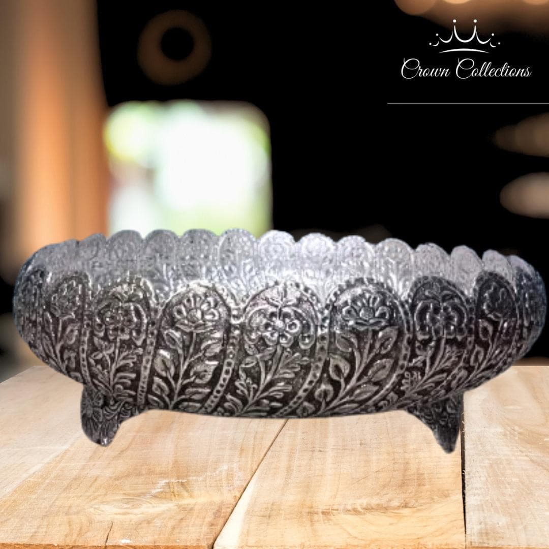 Scalloped Lotus Urli