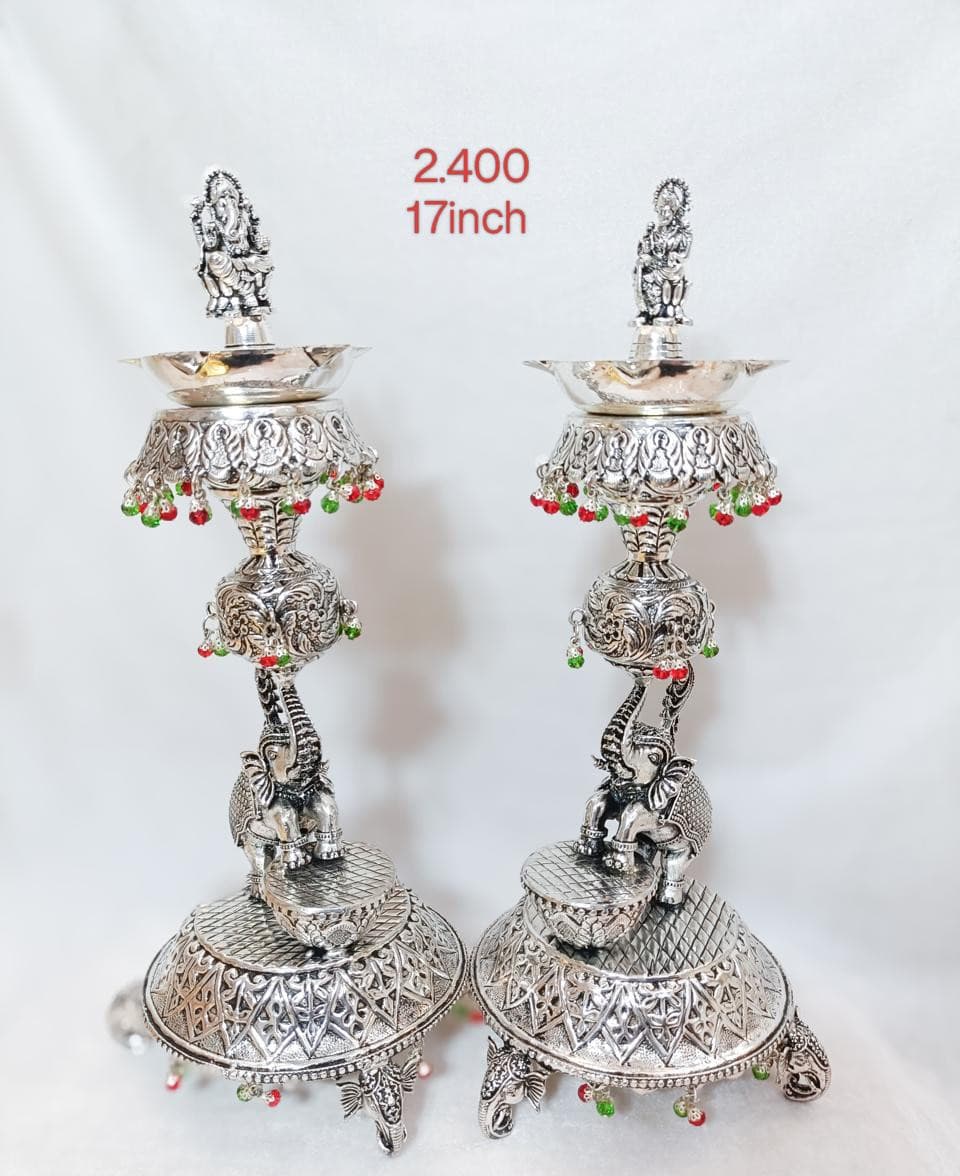 Tiered Deity Lamps