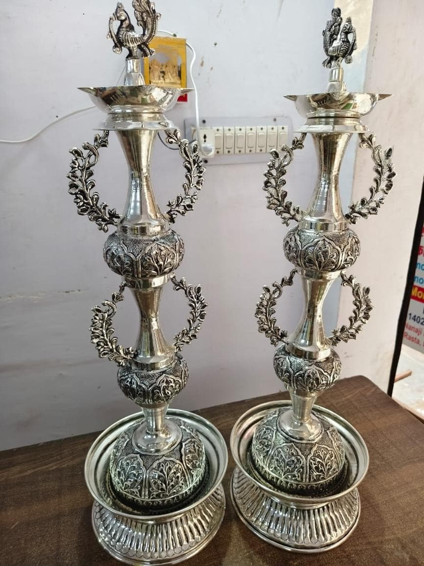 Wreath Samai Pair