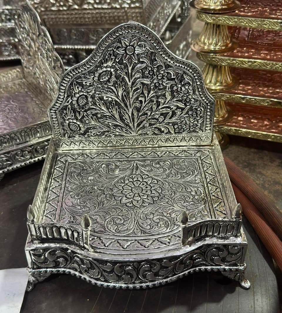 Floral Singhasan